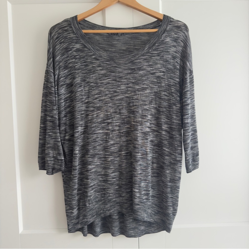 Aritizia Wilfred 3/4 sleeve knit shirt size 8-10